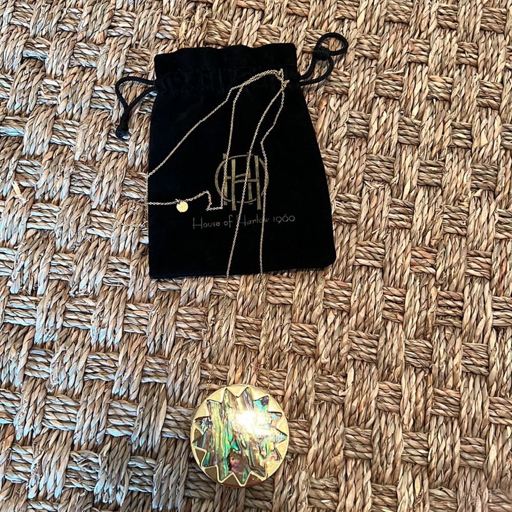 House of Harlow 1960 Mother of Pearl Necklace